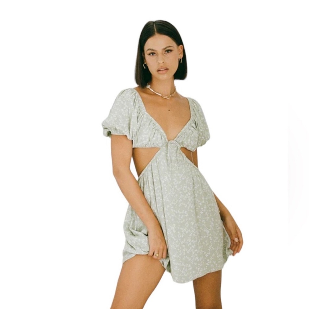 Eilish Dress size small in moss Green
